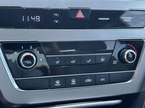 Used 2017 Hyundai Sonata SE FWD image 16