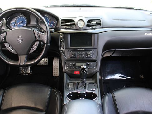 Used 2014 Maserati GranTurismo MC RWD image 11