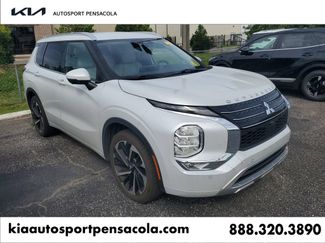 Used 2024 Mitsubishi Outlander SEL FWD video 1