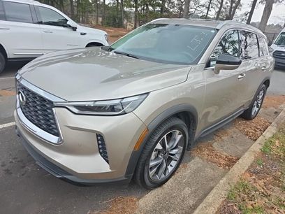 Used 2023 INFINITI QX60 Luxe w/ Cargo Package