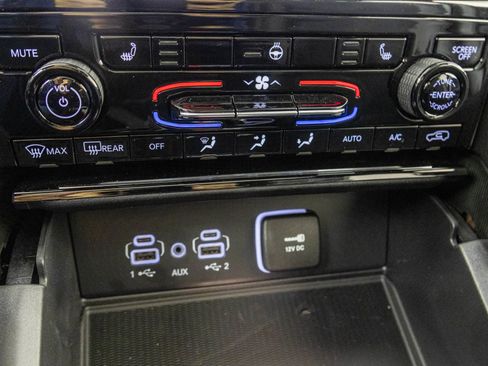 New 2025 Jeep Grand Cherokee L Altitude image 27