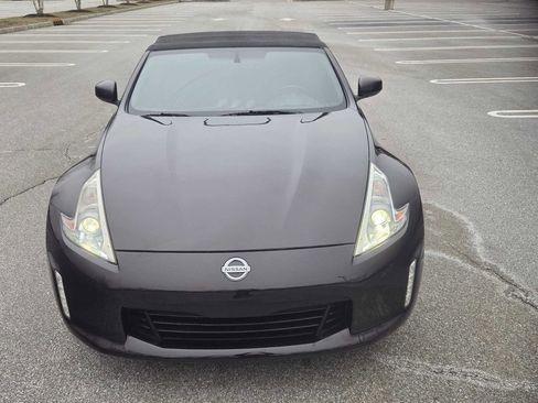 Used 2013 Nissan 370Z Touring w/ Sport Pkg image 31