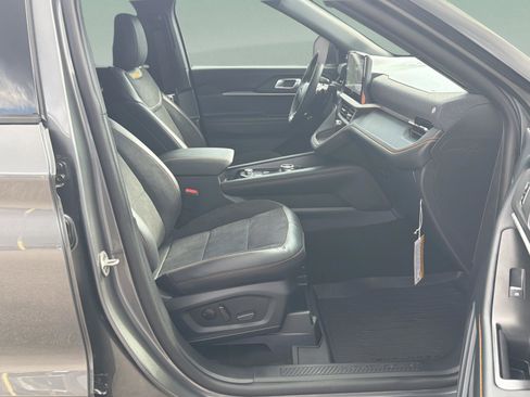 New 2026 Ford Explorer Tremor w/ Tremor Convenience Package AWD/4WD image 30
