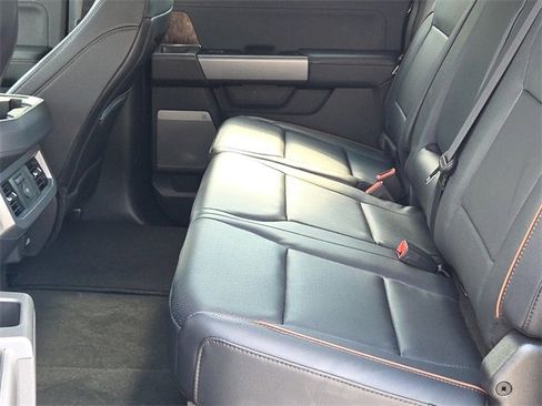 New 2026 Ford F250 Lariat w/ Black Appearance Package image 15