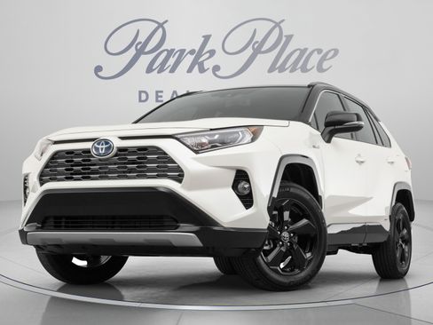 Used 2020 Toyota RAV4 XSE AWD/4WD image 11