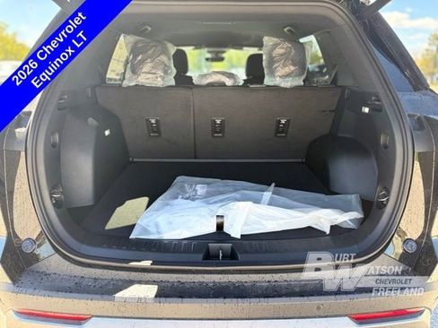 New 2026 Chevrolet Equinox LT w/ Convenience Package II FWD image 27