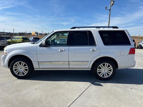 Used 2013 Lincoln Navigator 2WD w/ HD Trailer Tow Pkg image 7