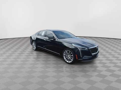 Used 2019 Cadillac CT6 Luxury w/ Driver Awareness Package image 3