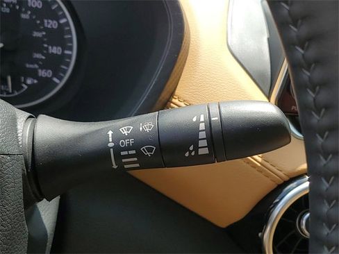 New 2025 Nissan Sentra SV w/ SV Premium Package image 14