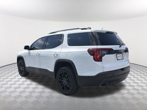 Certified 2023 GMC Acadia SLT w/ Elevation Edition FWD image 3