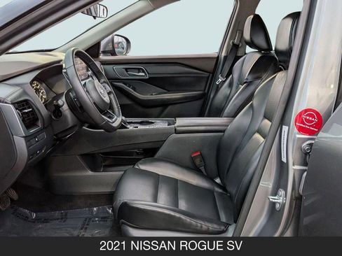 Certified 2021 Nissan Rogue SV w/ Premium Package image 14