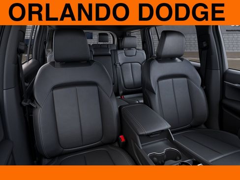 New 2026 Jeep Grand Cherokee L Limited AWD/4WD image 16