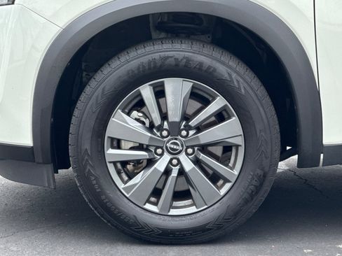 Certified 2023 Nissan Pathfinder S image 33