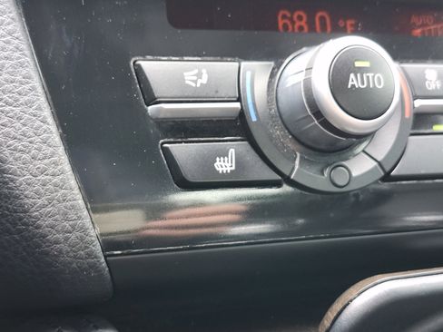 Used 2015 BMW 528i xDrive Sedan AWD/4WD image 10