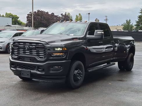 New 2026 RAM 3500 Tradesman AWD/4WD image 3