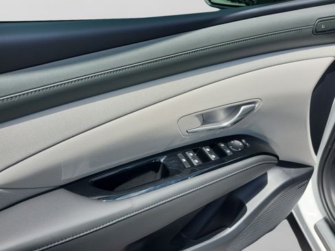 New 2026 Hyundai Tucson Limited FWD image 15