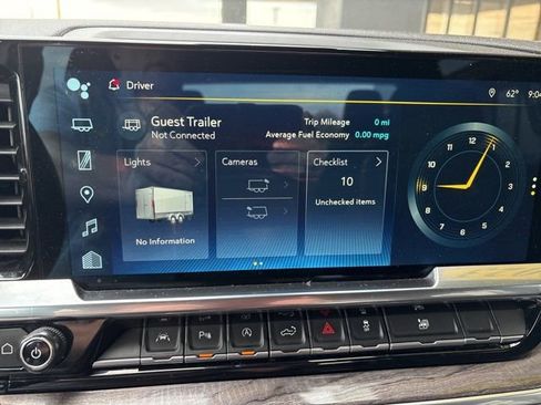 Used 2023 Chevrolet Silverado 1500 LTZ AWD/4WD image 12