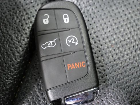 Used 2022 Jeep Compass Limited w/ Elite Group image 28