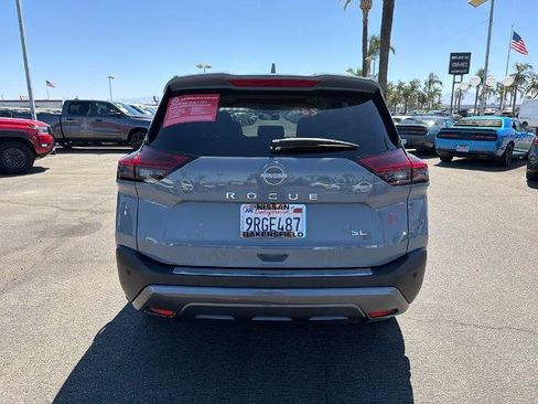 Certified 2023 Nissan Rogue SL w/ SL Premium Package FWD image 5