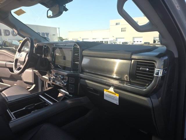 New 2026 Ford F350 Lariat w/ Black Appearance Package AWD/4WD image 35