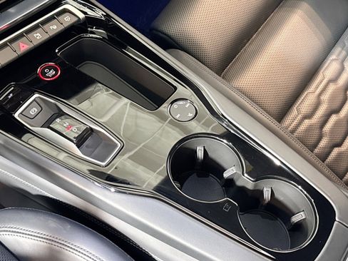 Used 2023 Audi RS e-tron GT w/ Carbon Performance Package image 16