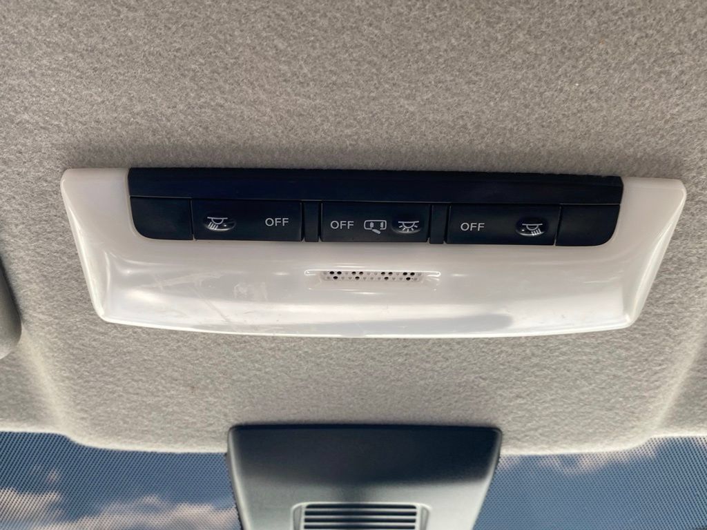 Used 2023 Nissan Kicks SV w/ Exterior Package FWD image 25