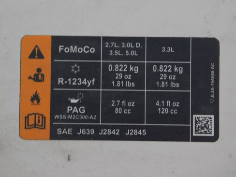 Used 2018 Ford F150 XLT w/ Heavy-Duty Payload Package image 91