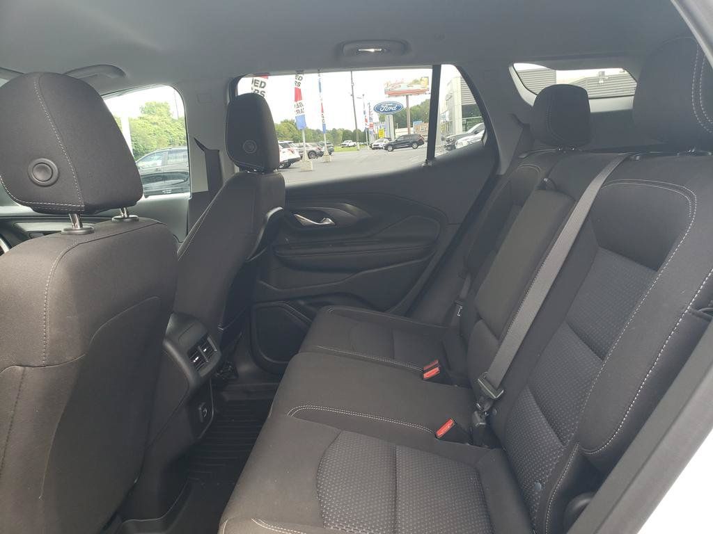 Used 2022 GMC Terrain SLE w/ Driver Convenience Package AWD/4WD image 13