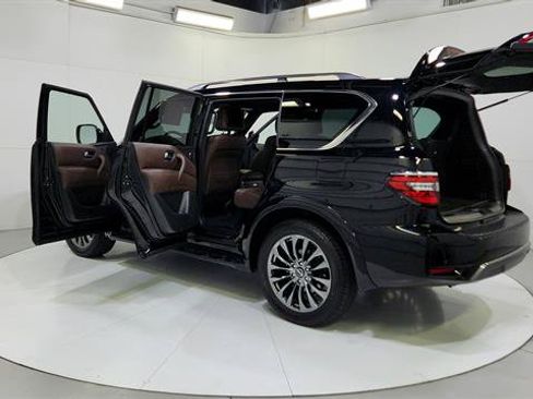 Certified 2023 Nissan Armada Platinum w/ Captain's Chairs Package RWD image 31