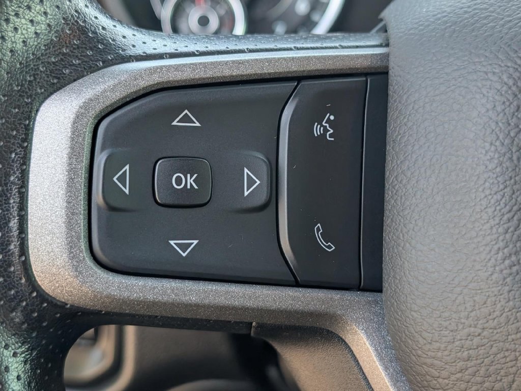 Used 2024 RAM 2500 Tradesman w/ Chrome Appearance Group AWD/4WD image 22