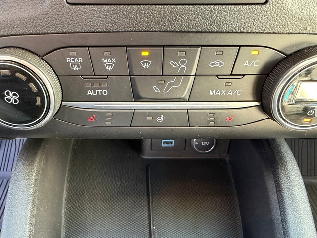 Used 2020 Ford Escape SEL AWD/4WD image 25