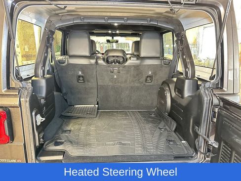 Used 2019 Jeep Wrangler Unlimited Rubicon AWD/4WD image 9