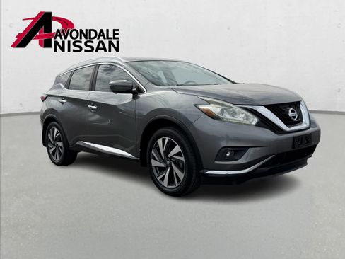 Used 2016 Nissan Murano Platinum w/ Platinum Technology Package FWD image 9