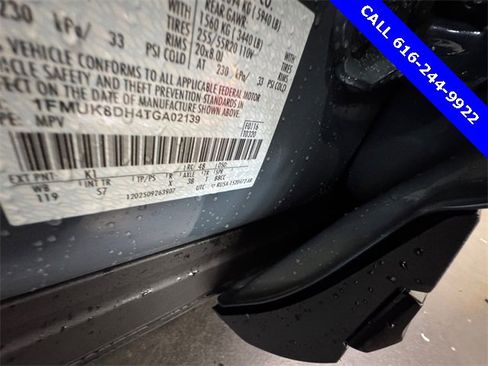 New 2026 Ford Explorer Active w/ Active Comfort Package image 26