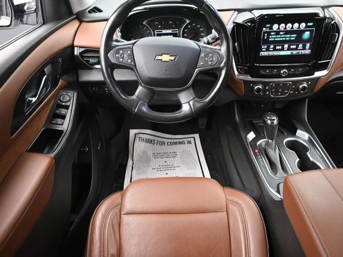 Used 2019 Chevrolet Traverse High Country AWD/4WD image 14