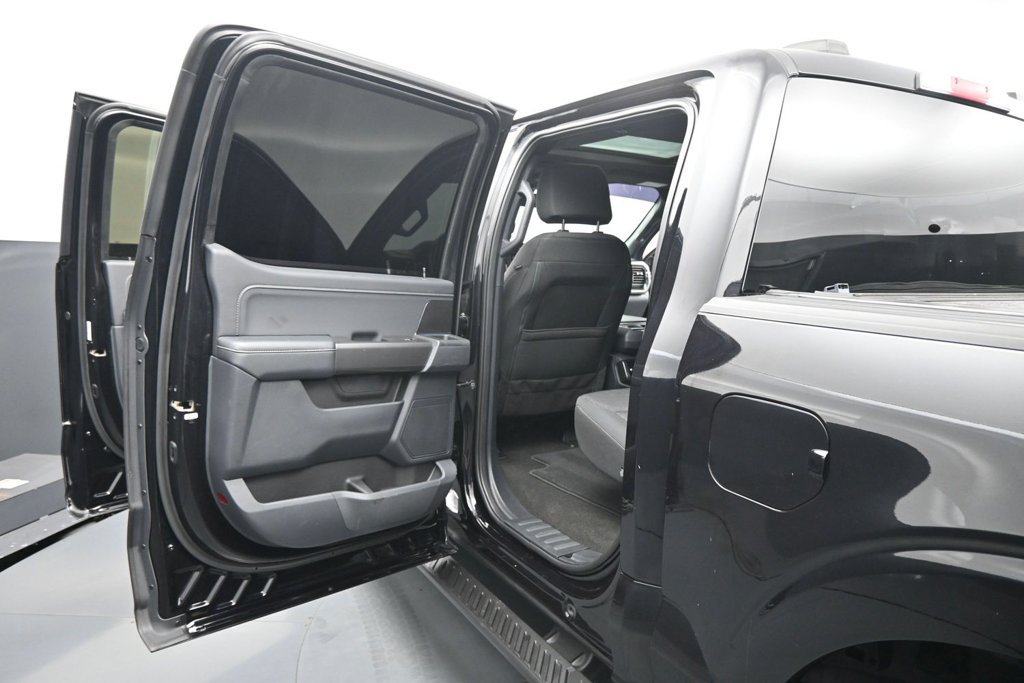 Used 2022 Ford F150 XLT w/ Equipment Group 302A High AWD/4WD image 17