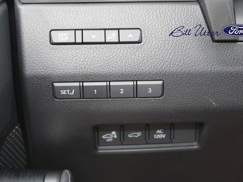 Used 2026 Lexus GX 550 AWD/4WD image 19