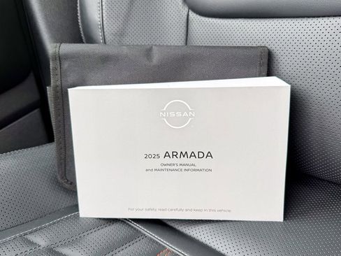 Used 2025 Nissan Armada PRO-4X w/ Pro-4X Premium Package image 34