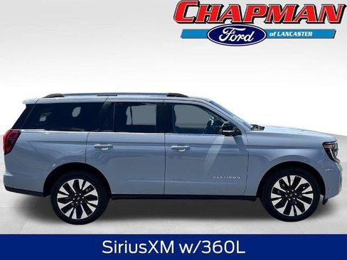 Certified 2025 Ford Expedition Platinum w/ Driver's Package AWD/4WD image 2