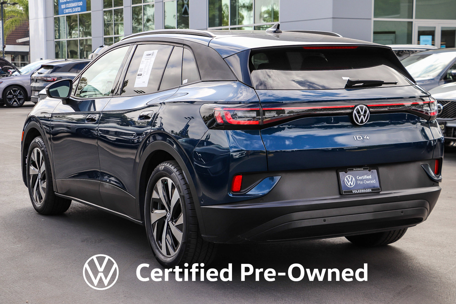 Used 2023 Volkswagen ID.4 Pro RWD image 9