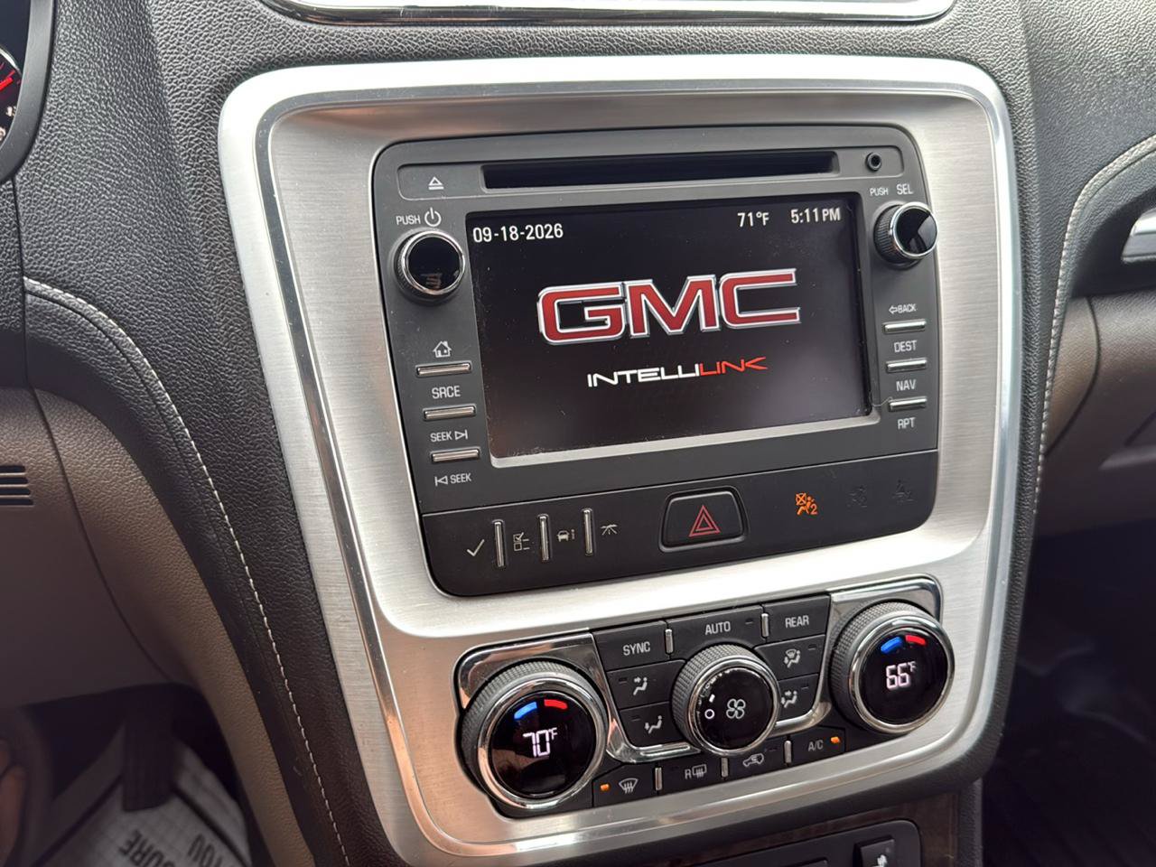 Used 2014 GMC Acadia SLT AWD/4WD image 17