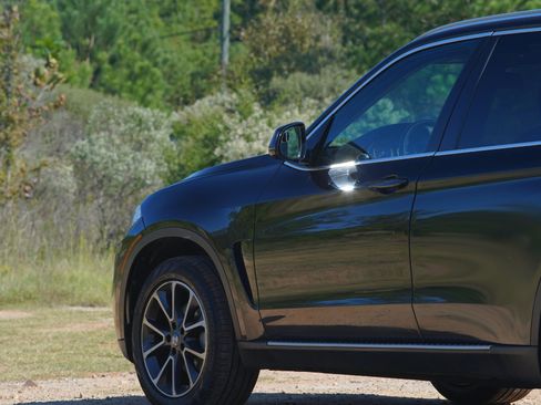 Used 2015 BMW X5 xDrive35i image 7