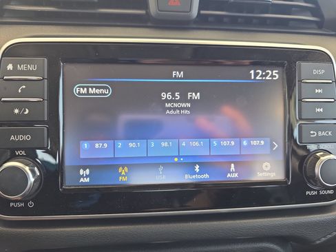 Used 2025 Nissan Versa S w/ Trunk Package FWD image 21