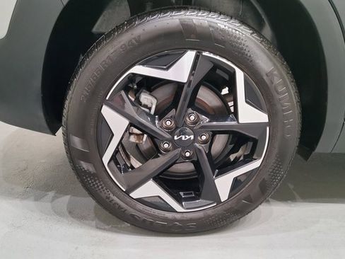 Used 2024 Kia Seltos EX image 44