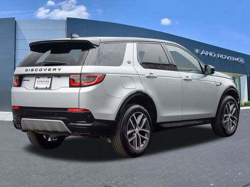 Certified 2025 Land Rover Discovery Sport Dynamic SE AWD/4WD image 4