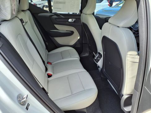 New 2026 Volvo XC40 B5 Plus w/ Protection Package Premier image 10