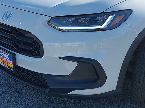 Used 2023 Honda HR-V Sport image 32