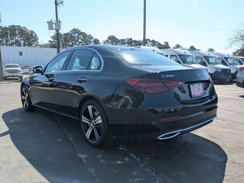 Used 2025 Mercedes-Benz C 300 Sedan image 7