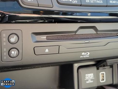 Used 2022 Honda Pilot Elite image 34