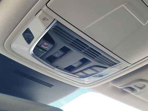 Certified 2025 Acura MDX w/ Technology Package image 23